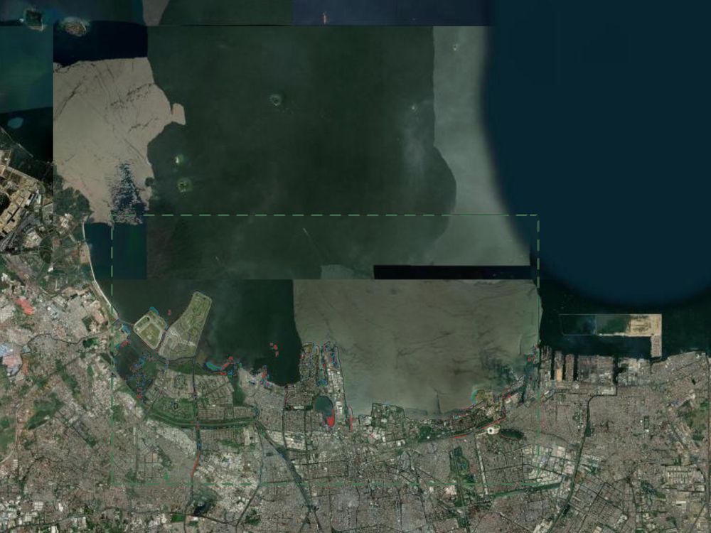 Shoreline retreat and advance segments along Jakarta Bay.